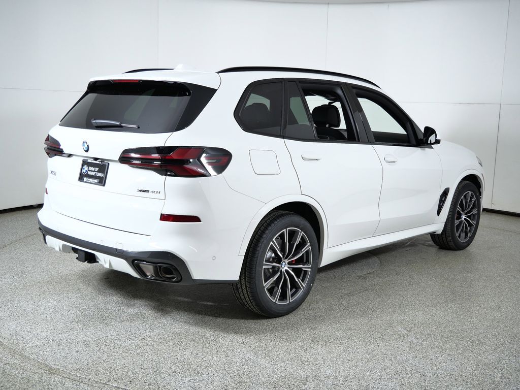 Thumbnail: 2026 BMW X5 - 9
