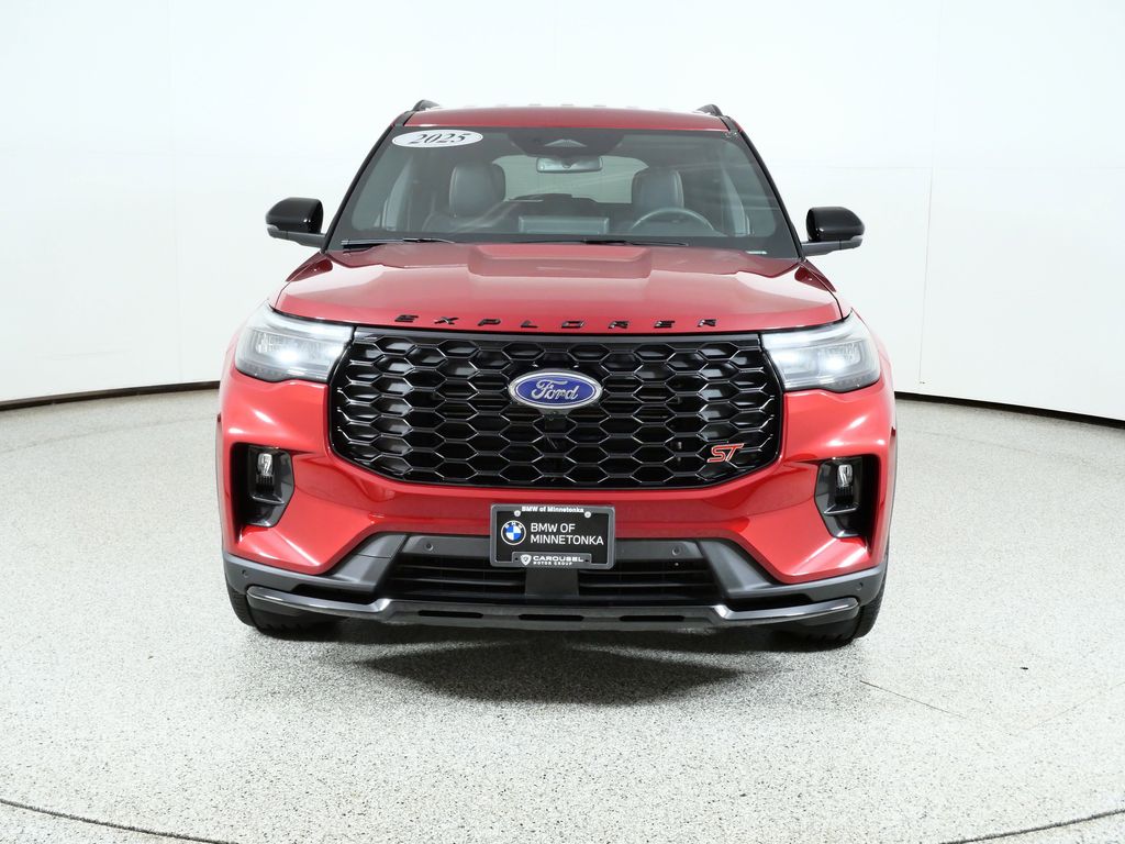 Thumbnail: 2025 Ford Explorer - 3