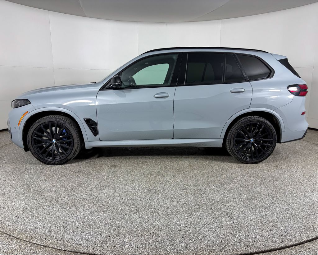 Thumbnail: 2024 BMW X5 - 6