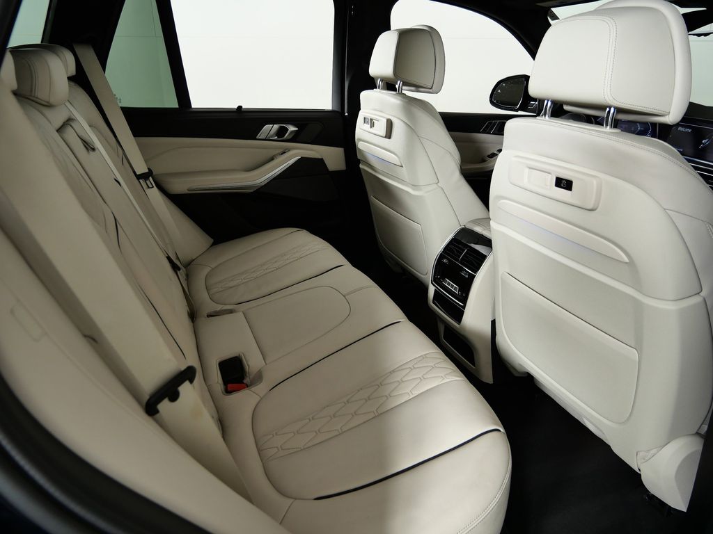 Thumbnail: 2023 BMW X5 - 26