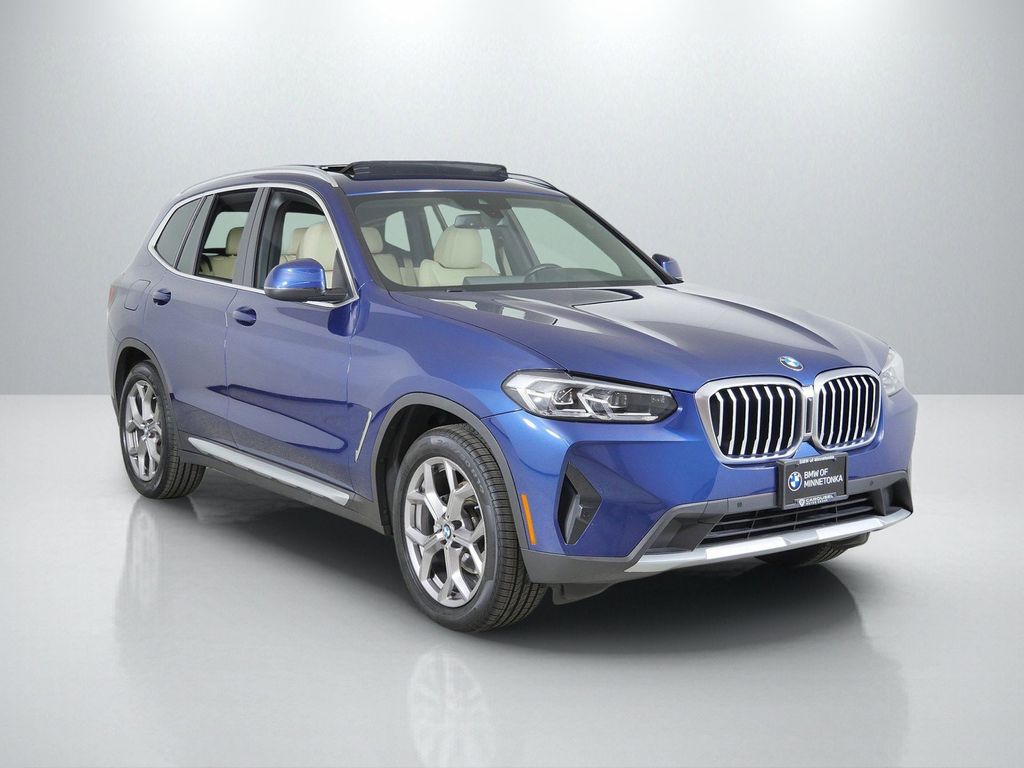 Thumbnail: 2022 BMW X3 - 8