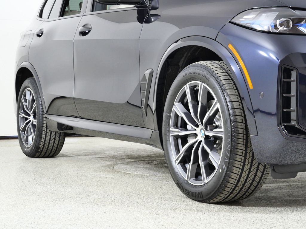 Thumbnail: 2026 BMW X5 - 6