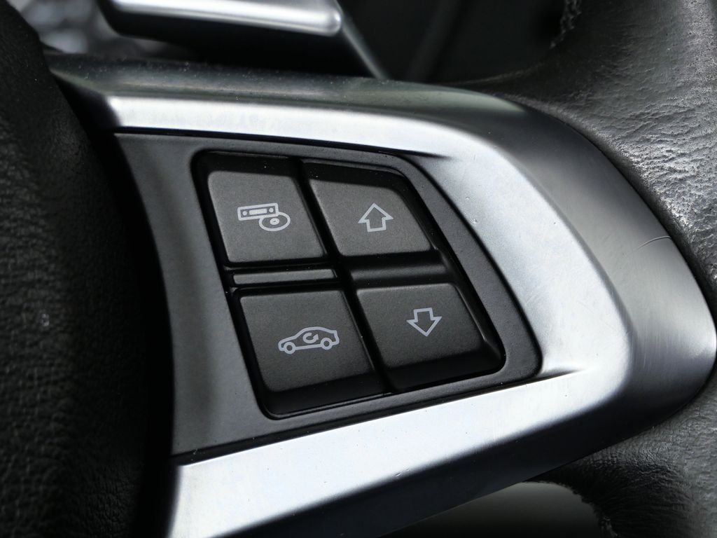 Thumbnail: 2009 BMW Z4 - 33