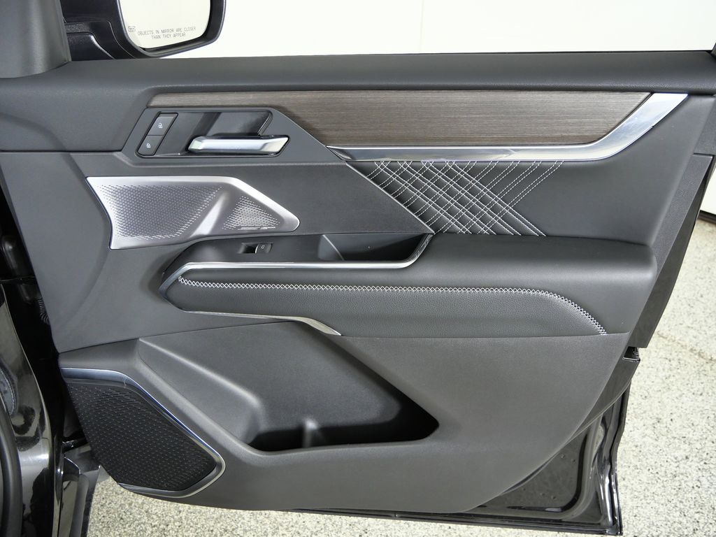 Thumbnail: 2025 GMC Acadia - 20