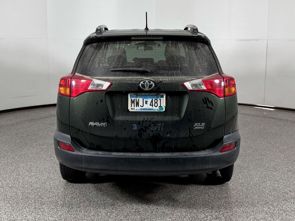 Thumbnail: 2013 Toyota RAV4 - 7