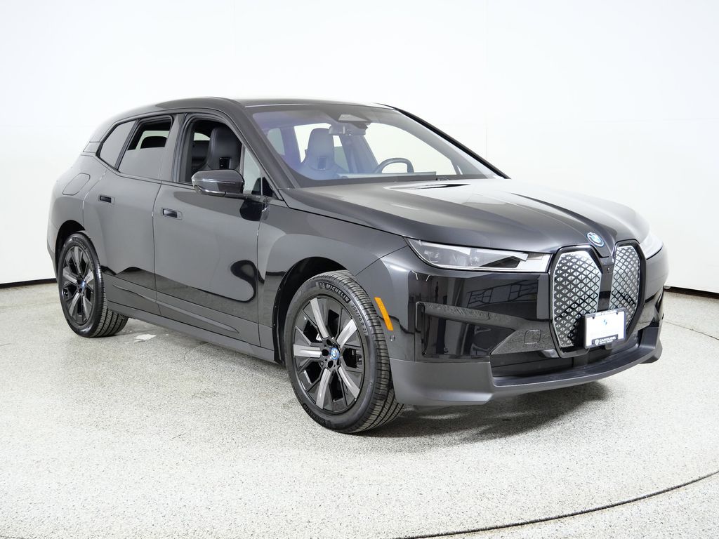 Thumbnail: 2025 BMW iX - 9