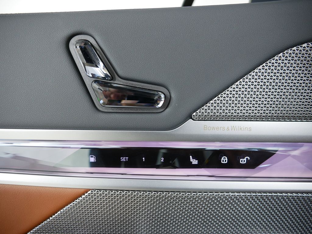 Thumbnail: 2025 BMW 7 Series - 33