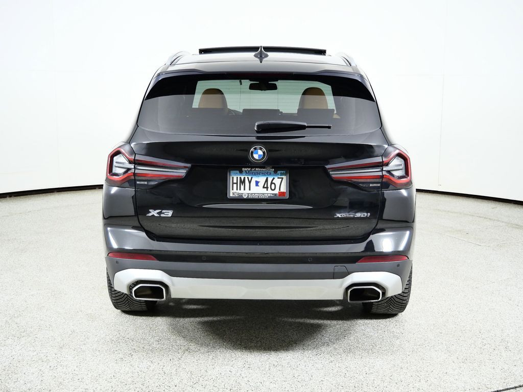 Thumbnail: 2022 BMW X3 - 11