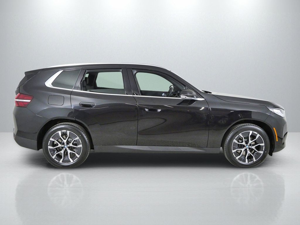 Thumbnail: 2026 BMW X3 - 8
