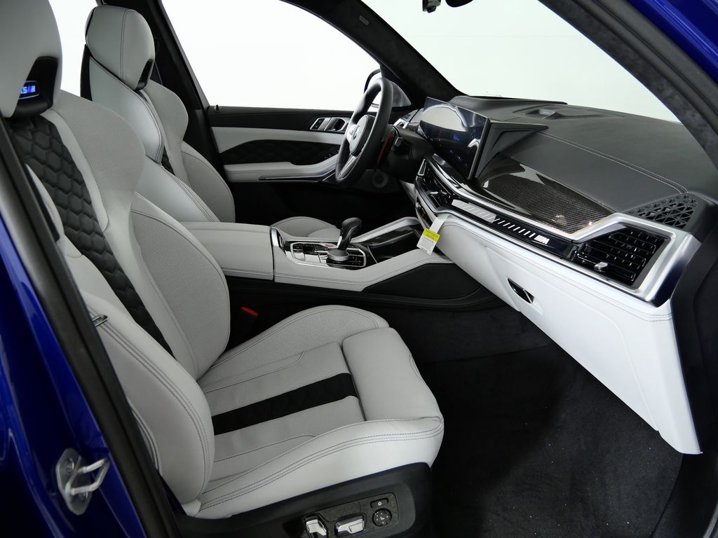 Thumbnail: 2026 BMW X5 - 20