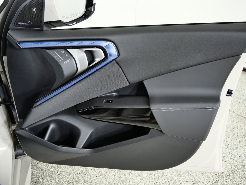 Thumbnail: 2026 BMW X3 - 20