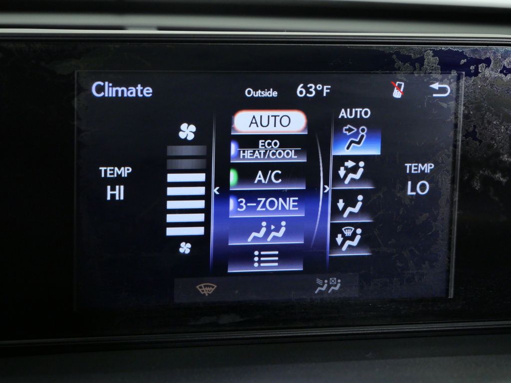 Thumbnail: 2018 Lexus RX - 44