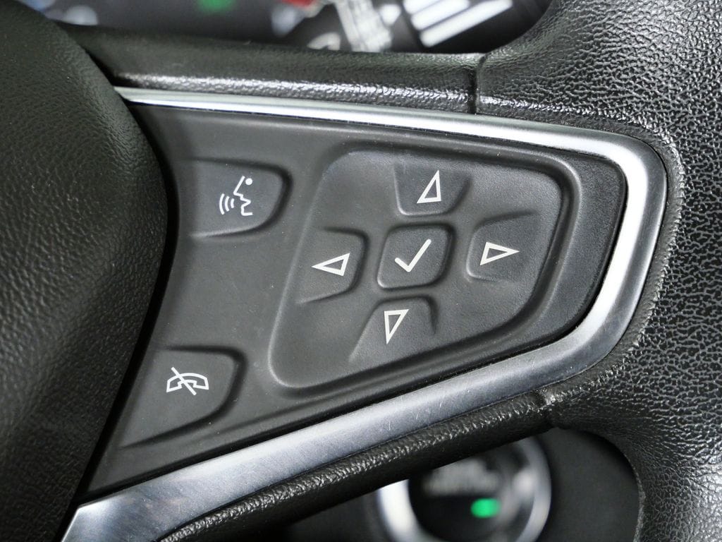 Thumbnail: 2018 Chevrolet Equinox - 38