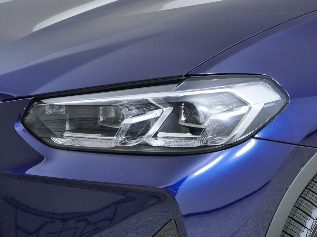 Thumbnail: 2023 BMW X3 - 4