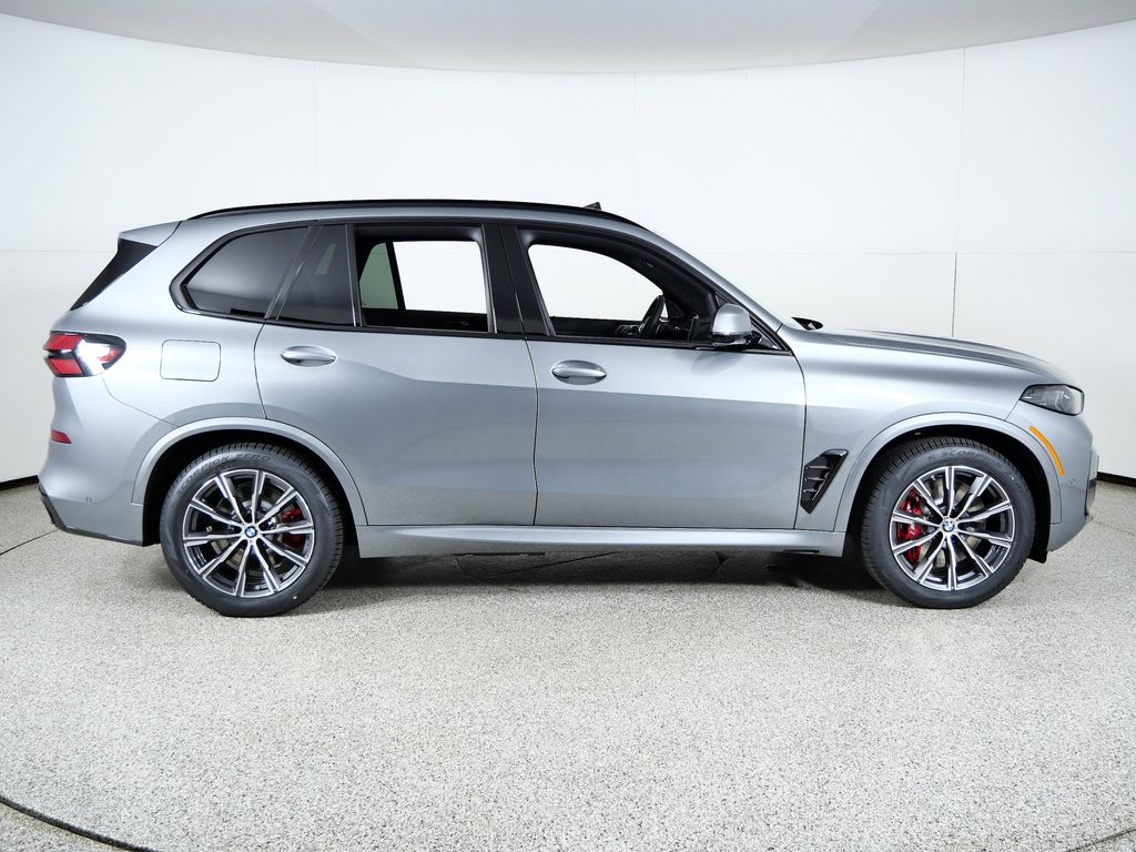Thumbnail: 2026 BMW X5 - 8