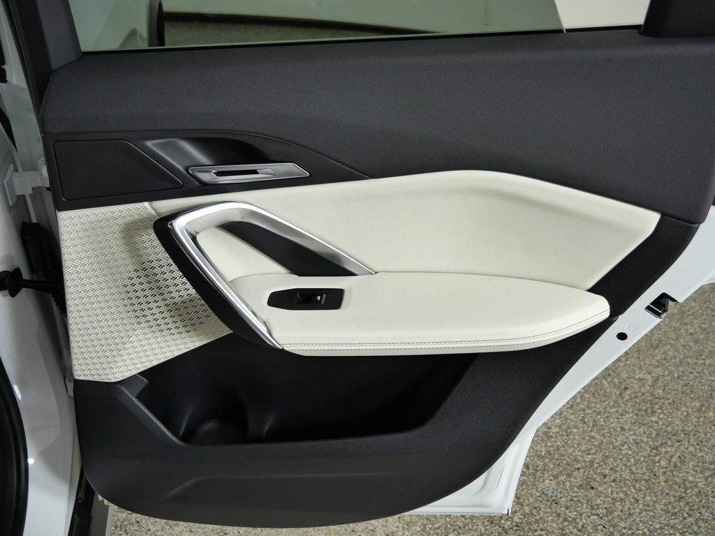 Thumbnail: 2026 BMW X1 - 25