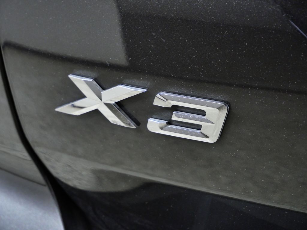 Thumbnail: 2024 BMW X3 - 16