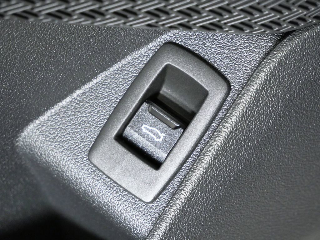 Thumbnail: 2026 BMW X1 - 37