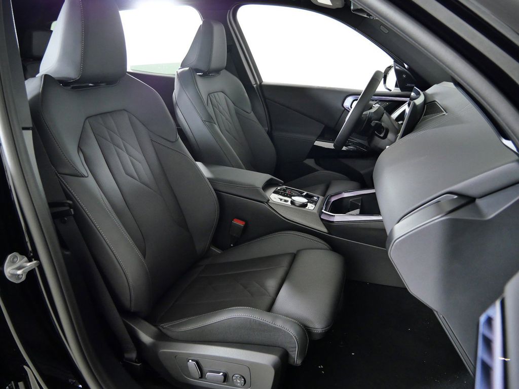 Thumbnail: 2026 BMW X3 - 22