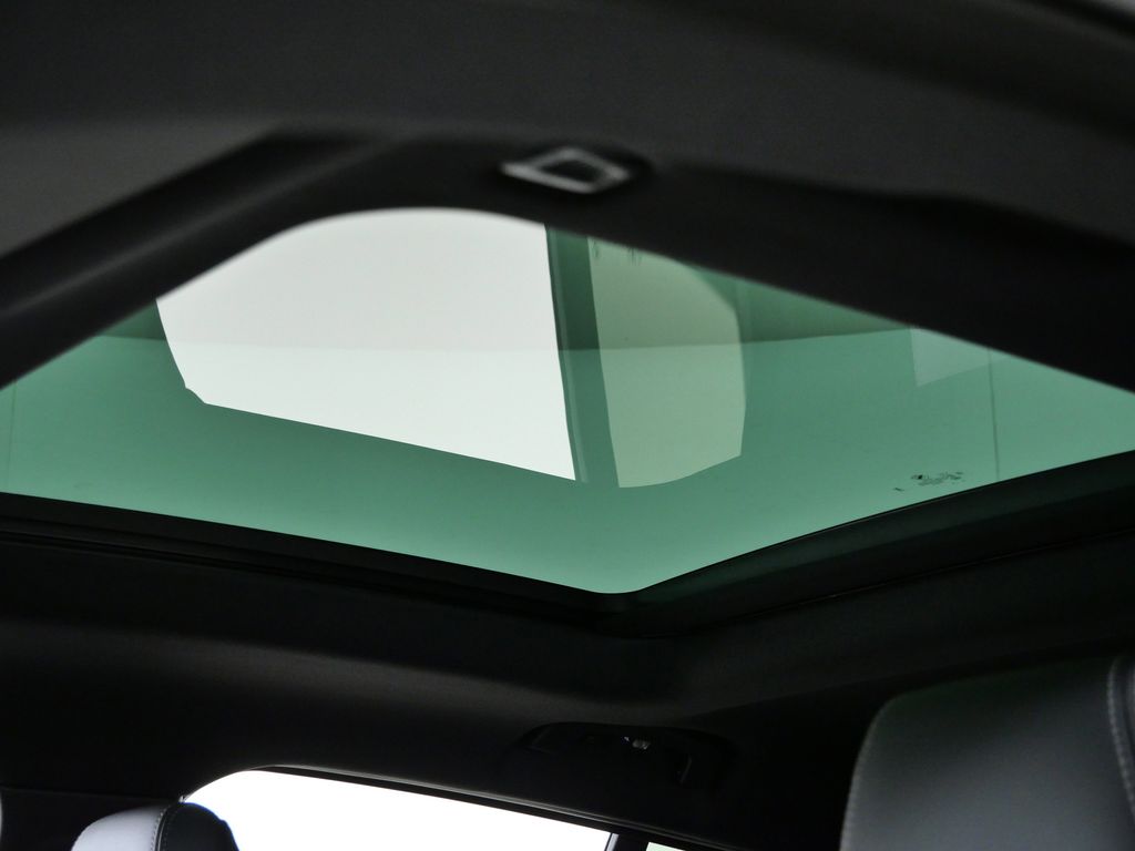 Thumbnail: 2026 BMW X2 - 19