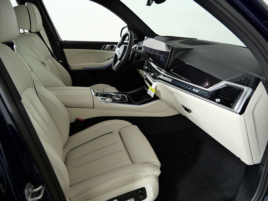 Thumbnail: 2026 BMW X5 - 20