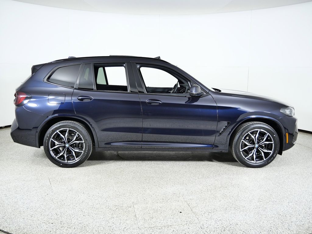 Thumbnail: 2024 BMW X3 - 10
