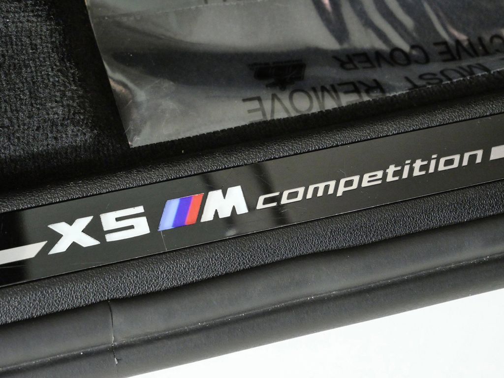 Thumbnail: 2023 BMW X5 - 23
