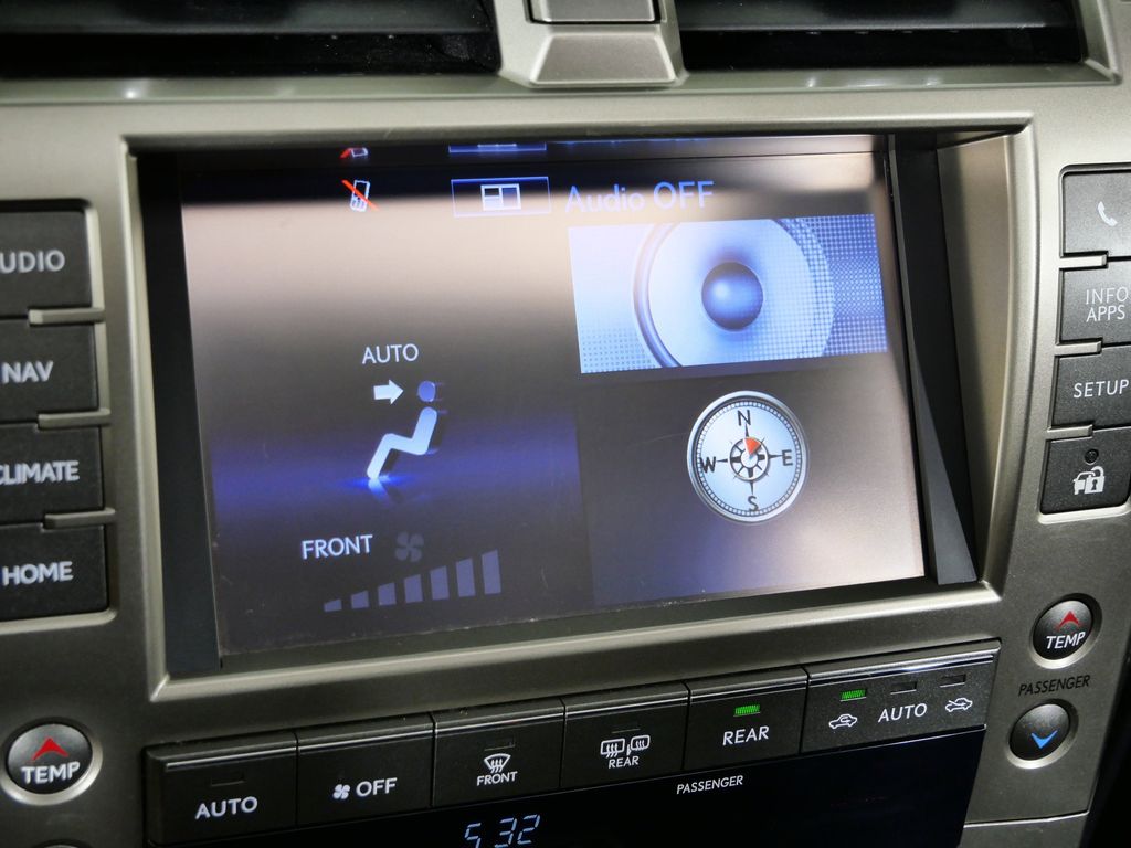 Thumbnail: 2014 Lexus GX - 40