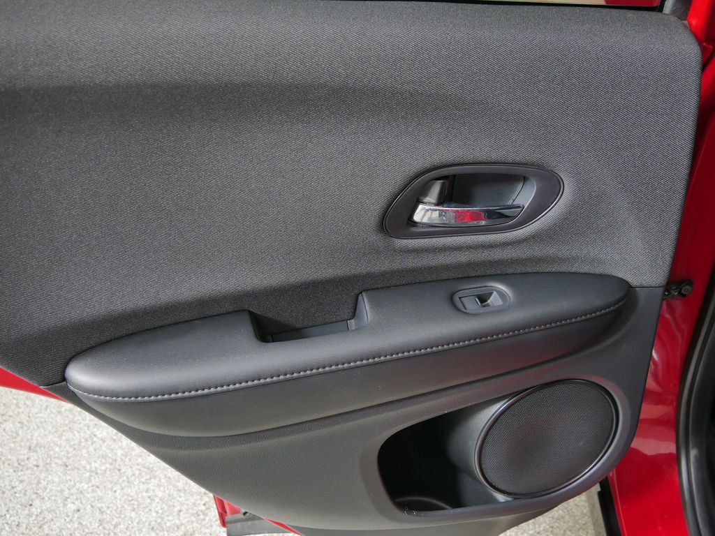 Thumbnail: 2022 Honda HR-V - 27