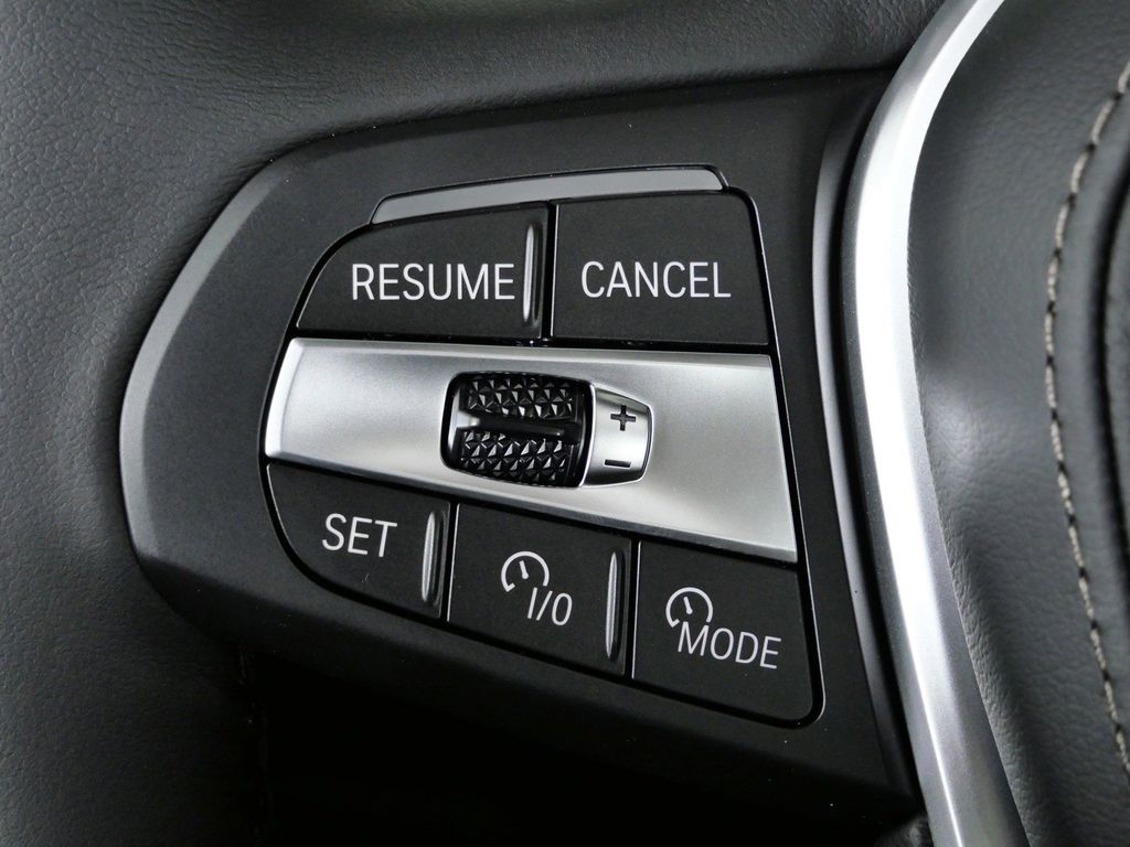 Thumbnail: 2026 BMW X5 - 40