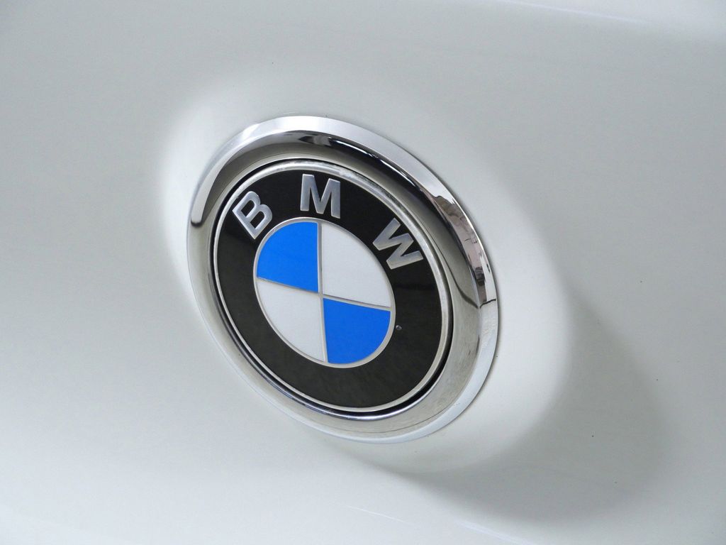 Thumbnail: 2018 BMW X2 - 12