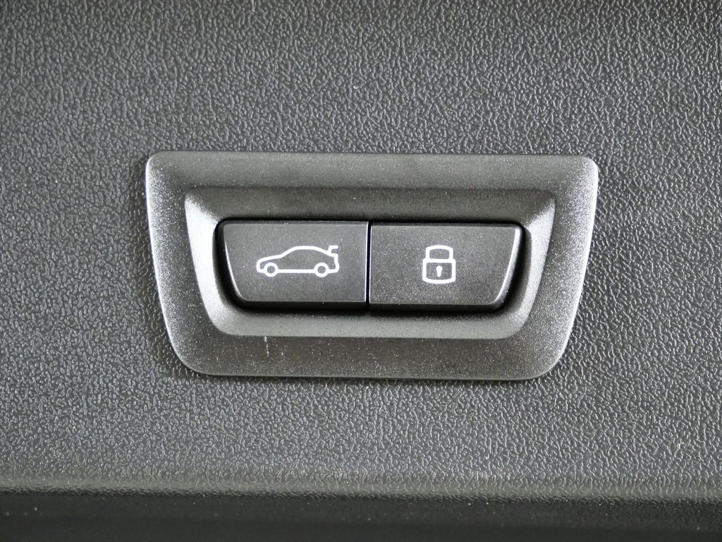 Thumbnail: 2026 BMW X3 - 28