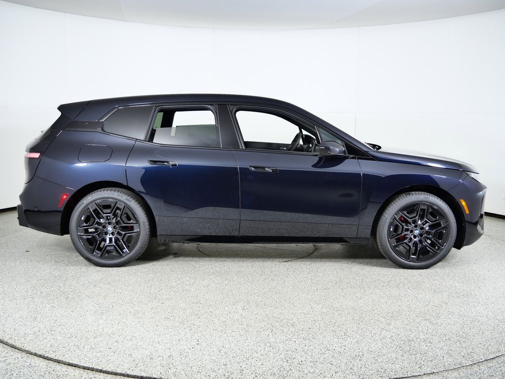 Thumbnail: 2026 BMW iX - 8