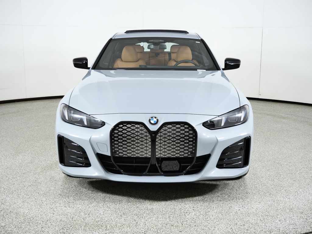 Thumbnail: 2026 BMW i4 - 2