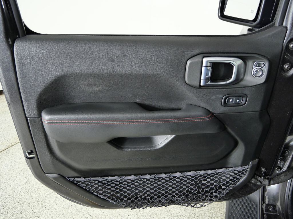 Thumbnail: 2023 Jeep Wrangler - 32