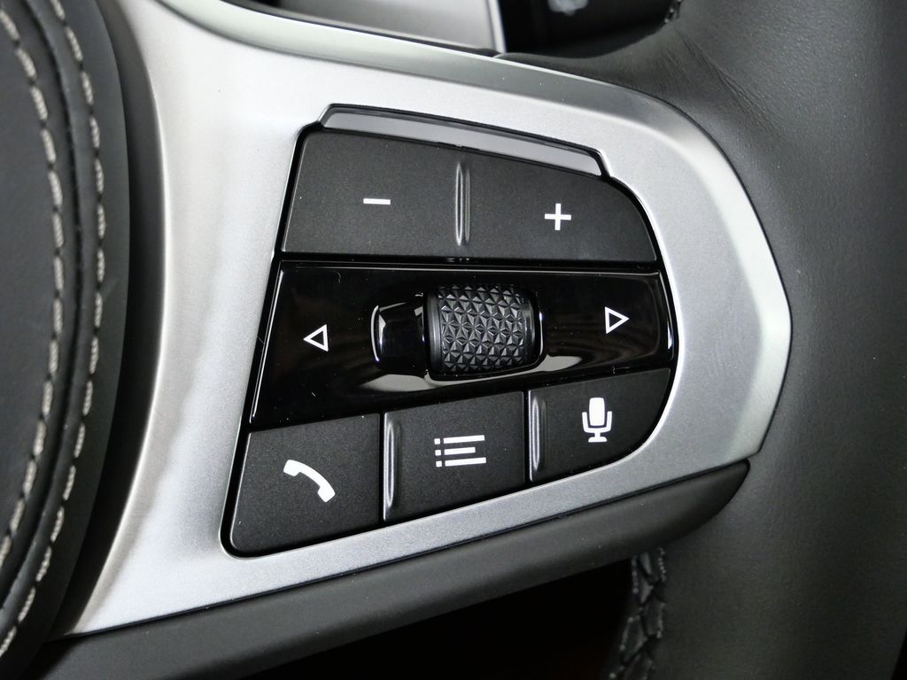 Thumbnail: 2026 BMW X5 - 42