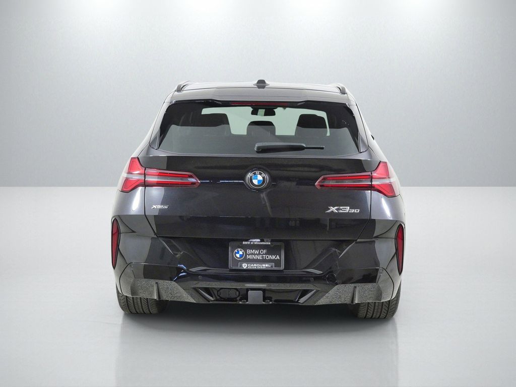 Thumbnail: 2026 BMW X3 - 10