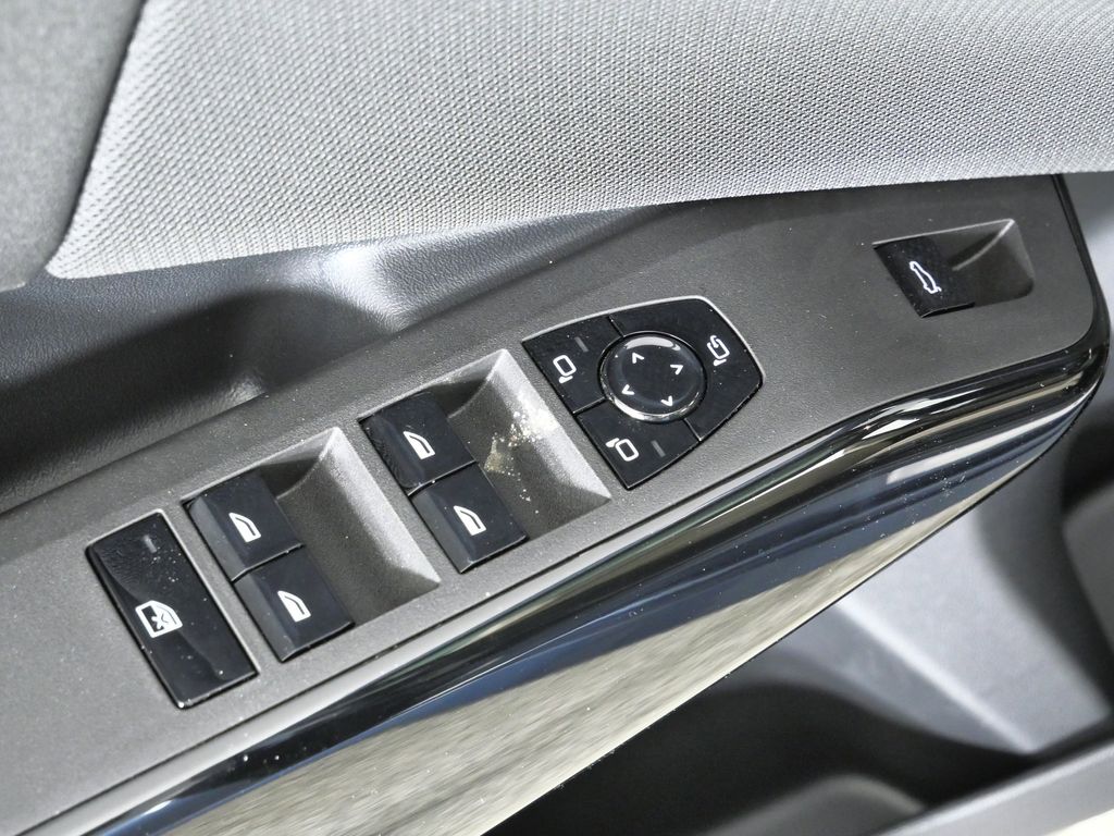 Thumbnail: 2026 BMW X3 - 36