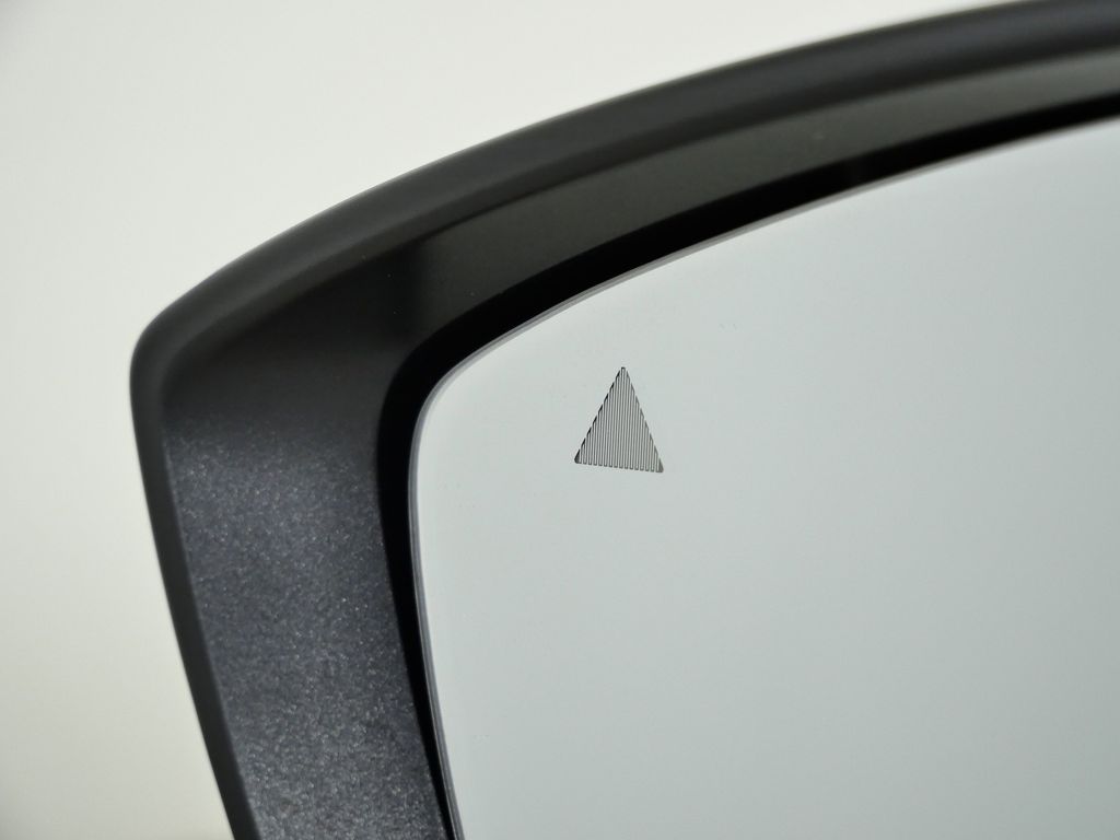 Thumbnail: 2025 Mazda Mazda3 - 36