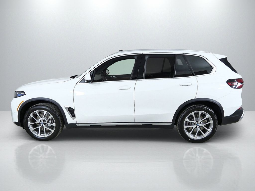 Thumbnail: 2026 BMW X5 - 15
