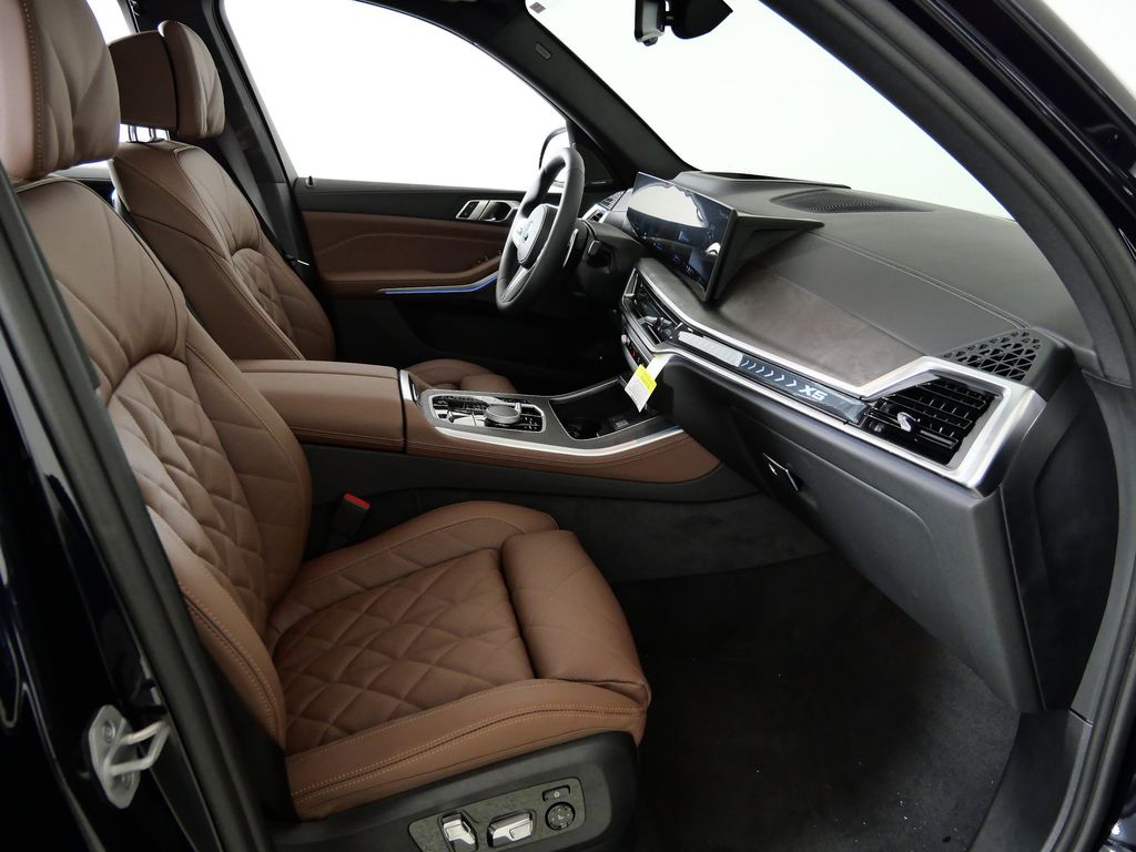 Thumbnail: 2026 BMW X5 - 20