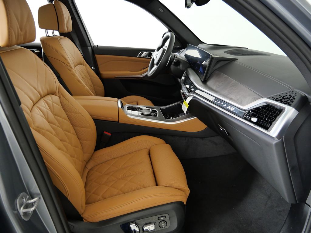 Thumbnail: 2026 BMW X5 - 20