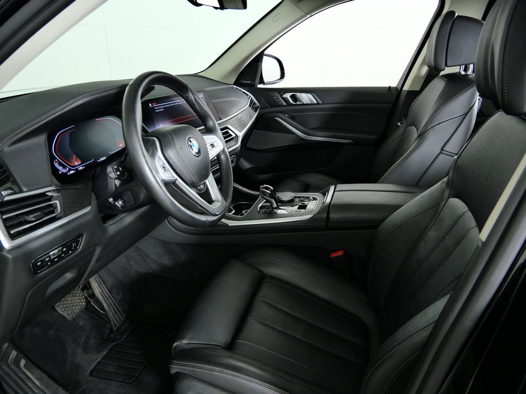 Thumbnail: 2020 BMW X7 - 35