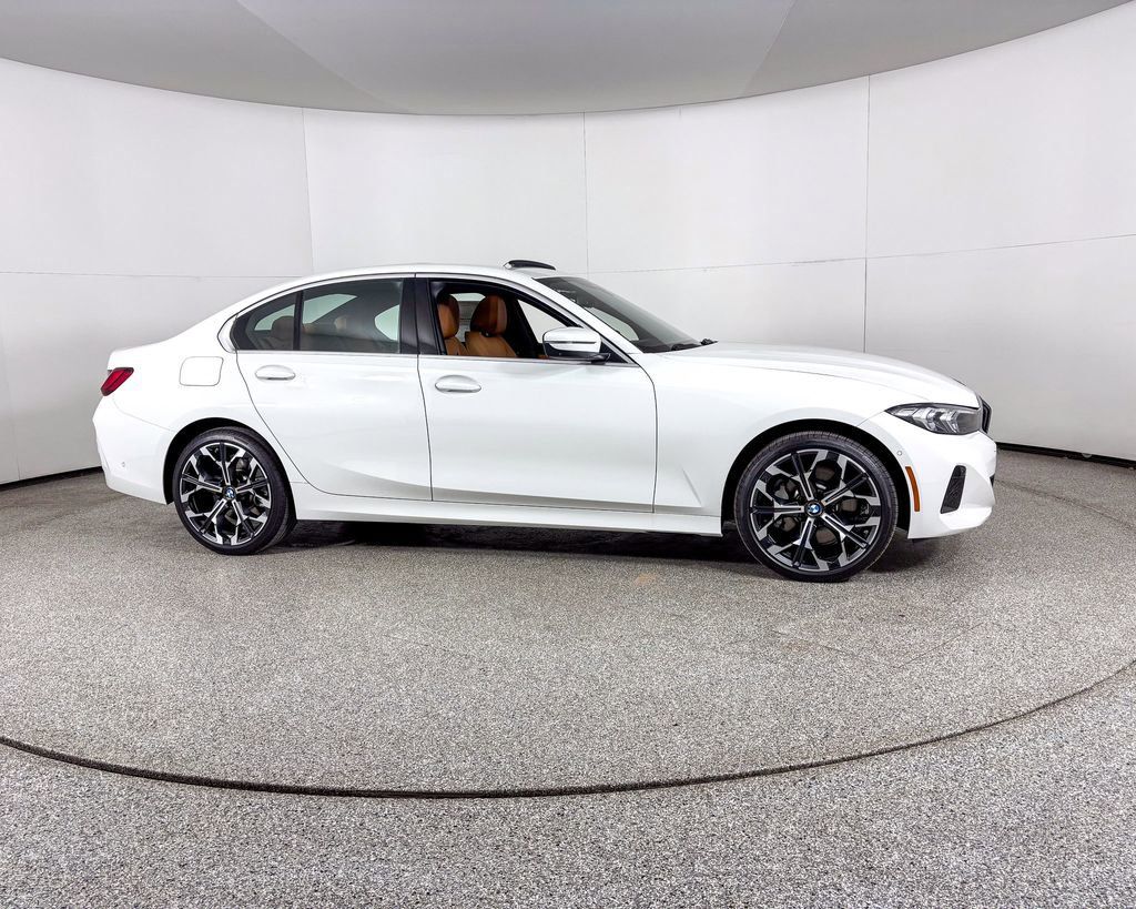 Thumbnail: 2025 BMW 3 Series - 5