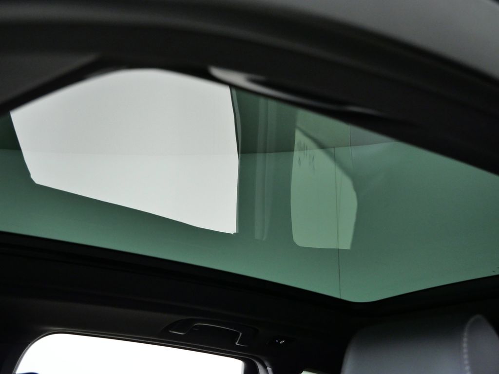 Thumbnail: 2026 BMW X3 - 19