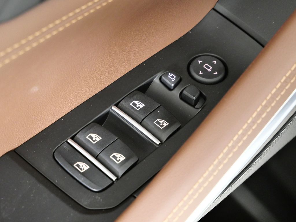 Thumbnail: 2026 BMW X6 - 36