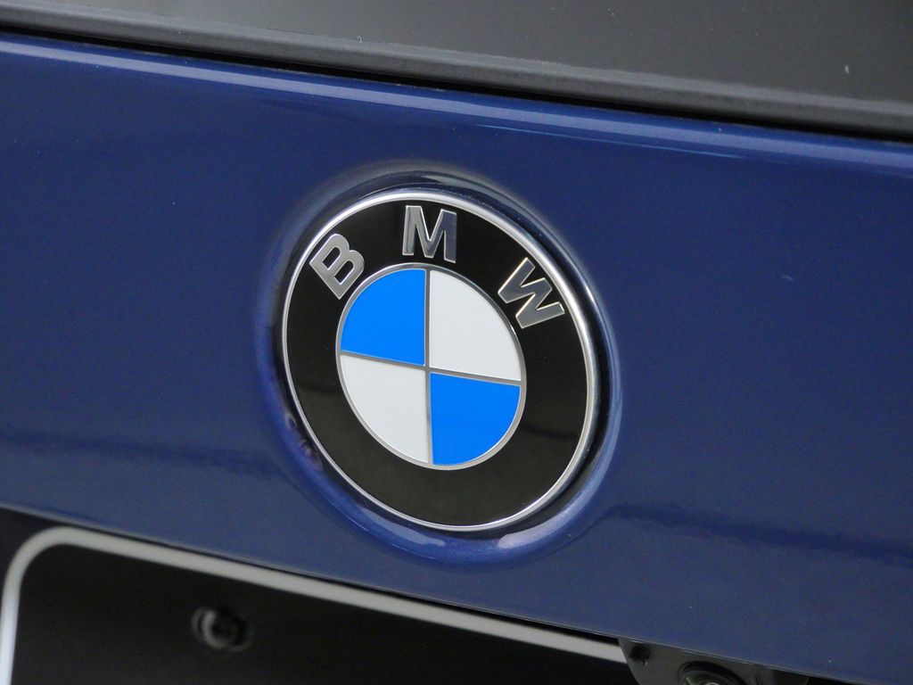 Thumbnail: 2026 BMW X1 - 11