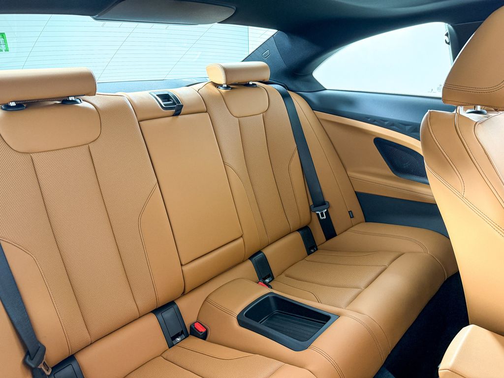 Thumbnail: 2025 BMW 2 Series - 24