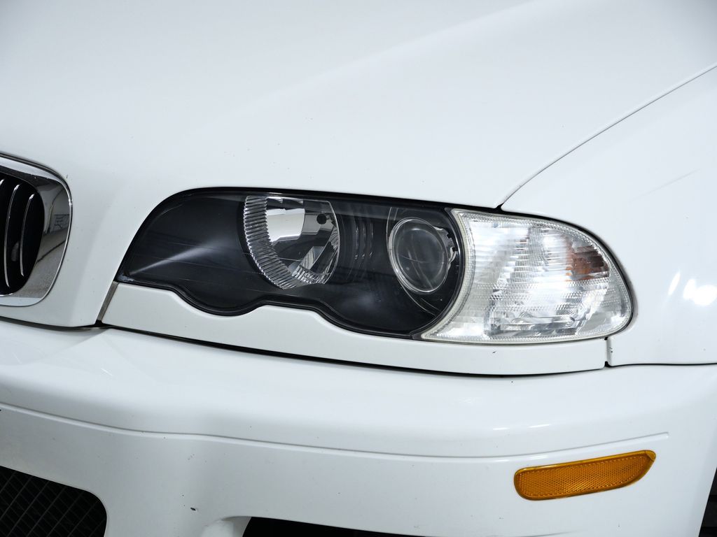 Thumbnail: 2004 BMW M3 - 4