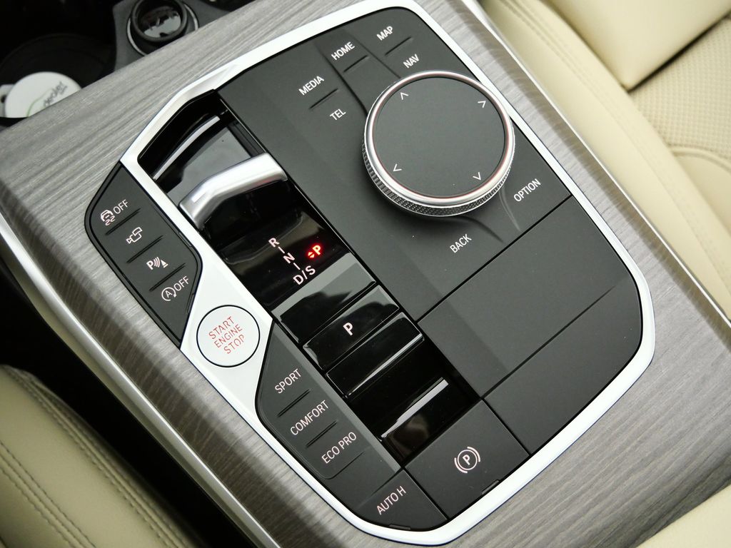 Thumbnail: 2026 BMW 3 Series - 47